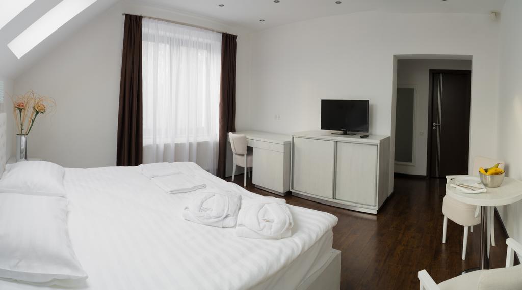 Thuild - Your World Of Leisure Târgu-Mureş Extérieur photo